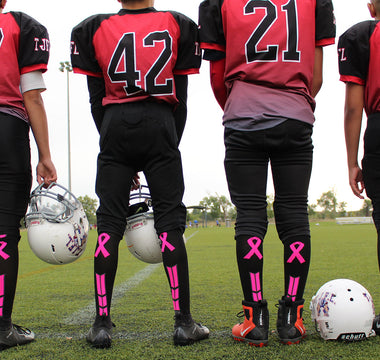 5 Cool Looks for Football Players Supporting Breast Cancer Awareness