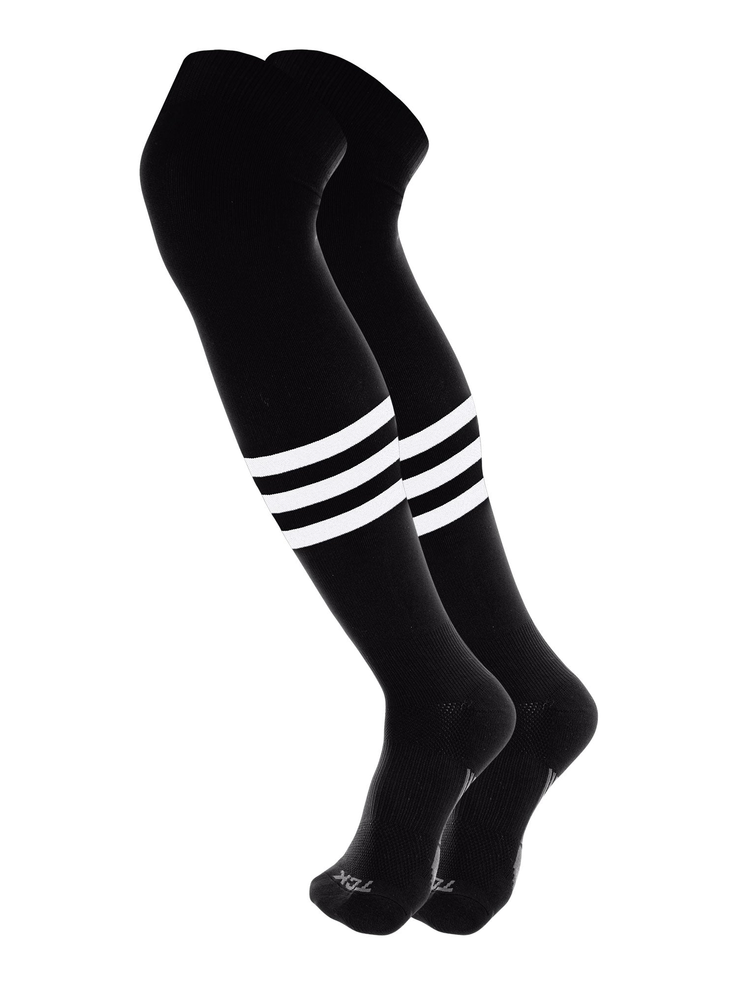 Il grande dibattito: calzini da baseball sopra o sotto i pantaloni Il grande dibattito: calzini da baseball sopra o sotto i pantaloni