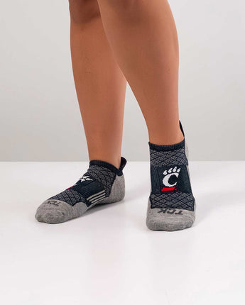 TCK socks Cincinnati Bearcats Tour No Show Tab Socks - Made in USA