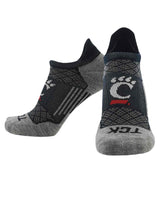 TCK socks Cinicinnati Bearcats / Large Cincinnati Bearcats Tour No Show Tab Socks - Made in USA