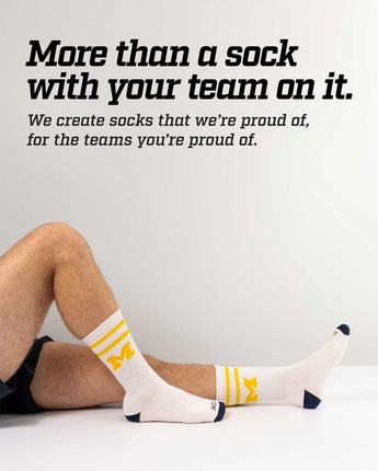 Michigan Wolverines | Vintage | NCAA Mens and Womens Soft Cotton Sock