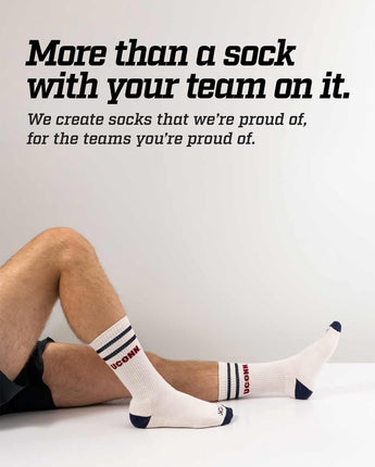 UConn Huskies | Vintage | NCAA Mens and Womens Soft Cotton Sock